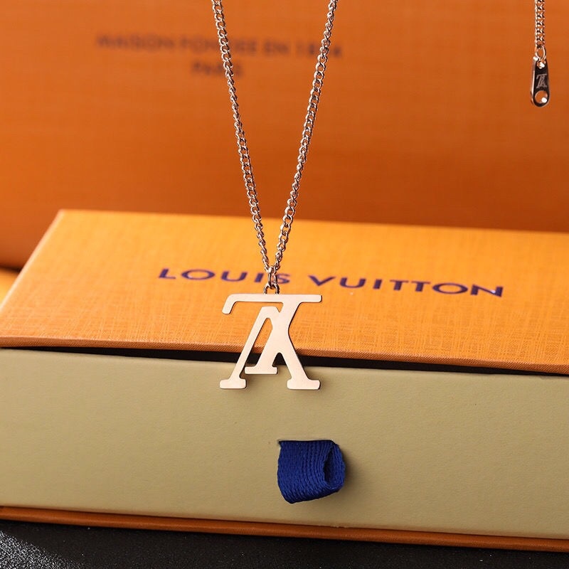 LV Necklaces 155